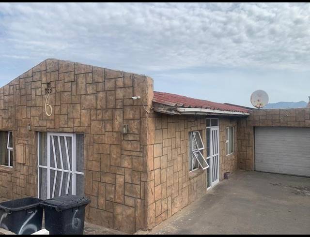 4 BEDROOM HOUSE FOR SALE IN RAVENSMEAD